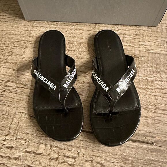 Balenciaga Croc Embossed Logo Sandals. - Picture 2 of 9